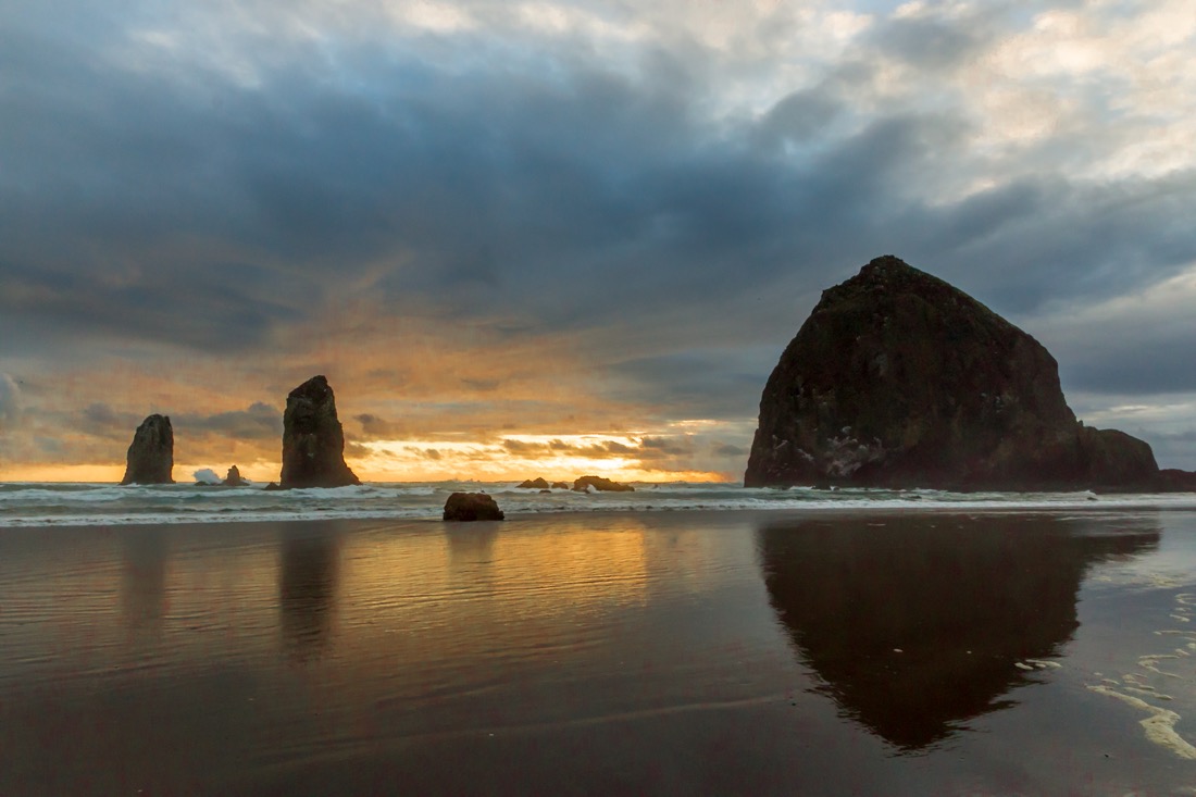 Haystack Rock, Cannon Beach Oregon.jpg