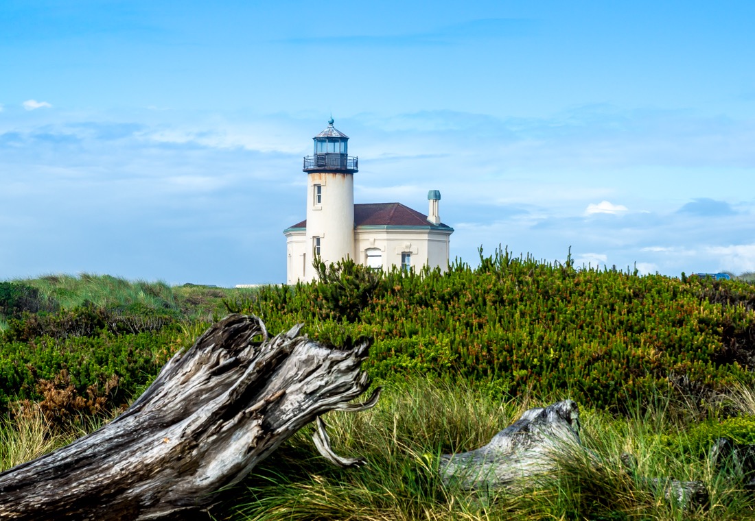 Abandoned Lighthouse, Bandon Oregon.jpg